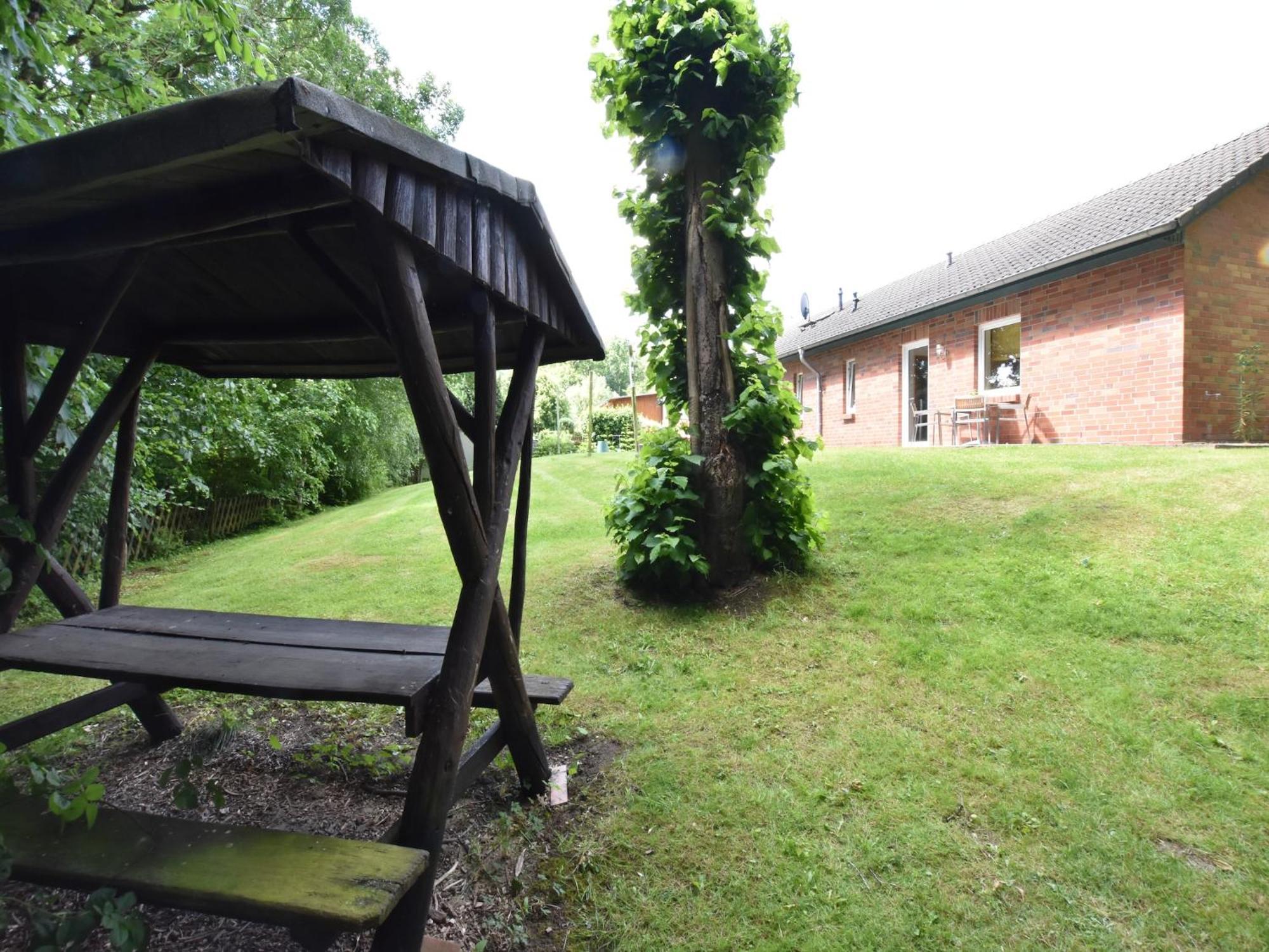 Farm Holiday Home In Damshagen With Garden Klutz Εξωτερικό φωτογραφία